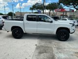 Used 2022 Nissan Frontier SV image 5