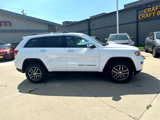 Used 2018 Jeep Grand Cherokee Limited image 2