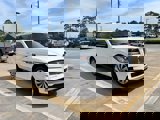 Used 2022 Lincoln Navigator Reserve image 3