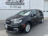 New 2025 Chrysler Pacifica Select image 4