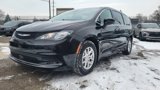Used 2023 Chrysler Voyager LX image 4