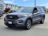 Used 2023 Ford Explorer ST image 2