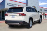 Used 2024 Toyota Grand Highlander Limited image 5