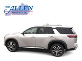 New 2025 Nissan Pathfinder Platinum image 5