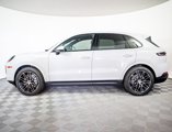 Certified 2024 Porsche Cayenne w/ Premium Package Plus image 2