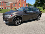 Used 2018 INFINITI QX30 Premium image 4