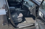 Used 2019 Nissan Pathfinder S image 2
