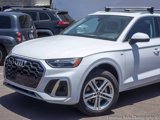 Used 2021 Audi Q5 e Premium Plus w/ Premium Plus Package image 2
