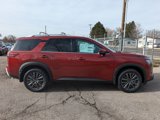 New 2025 Nissan Pathfinder SL w/ SL Premium Package image 2