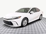 Used 2025 Toyota Camry LE image 4