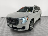 Used 2022 GMC Terrain Denali w/ Denali Premium Package image 3