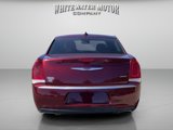 Used 2019 Chrysler 300 Touring w/ Chrome Appearance Package image 4