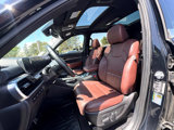 Used 2024 Kia Telluride SX image 3