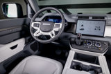 Used 2025 Land Rover Defender 110 X-Dynamic SE image 6