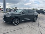 Used 2022 Lincoln Nautilus Reserve image 3