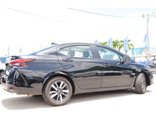 Used 2021 Nissan Versa SV image 5
