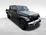 Used 2024 Jeep Gladiator Sport image 3