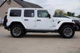 Used 2023 Jeep Wrangler Unlimited Sahara image 2