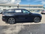 New 2025 Lincoln Aviator Black Label w/ Jet Appearance Package image 6