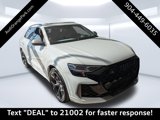 New 2025 Audi RS Q8 performance image 2