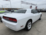 Used 2014 Dodge Challenger SXT image 4