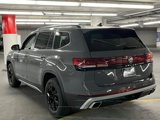 New 2026 Volkswagen Atlas Peak Edition image 4