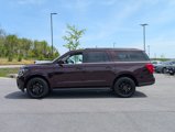 Used 2023 Ford Expedition Max XLT image 3