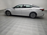 Used 2024 Nissan Altima 2.5 SV image 3