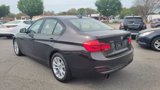 Used 2018 BMW 320i xDrive Sedan w/ Convenience Package image 3