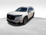 New 2025 Honda Pilot Touring image 3