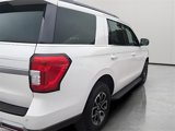 Used 2024 Ford Expedition XLT image 4