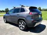 Used 2019 Jeep Cherokee Limited w/ Luxury Group image 3