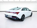 Used 2025 Hyundai Elantra Limited image 4