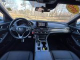 Used 2019 Honda Accord Sport image 2