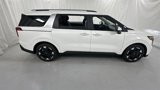 New 2025 Kia Carnival EX image 2