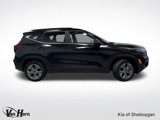 Used 2024 Kia Seltos S image 3