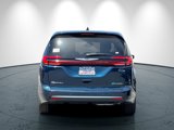 New 2025 Chrysler Pacifica Select image 5