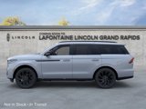 New 2025 Lincoln Navigator Reserve image 3