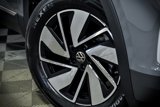 New 2025 Volkswagen Atlas SEL image 4