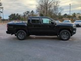 New 2025 Nissan Frontier SV w/ SV Convenience Package image 2