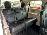 Used 2014 Chrysler Town & Country Touring image 6