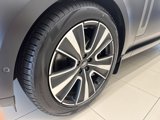 New 2025 Land Rover Range Rover Long Wheelbase SE image 5