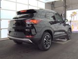 Used 2024 Chevrolet TrailBlazer LT image 2