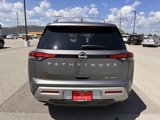 New 2025 Nissan Pathfinder SL image 6