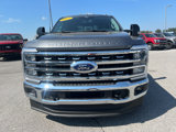 Used 2025 Ford F350 Lariat image 2