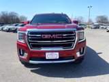 Used 2023 GMC Yukon SLT w/ SLT Premium Package image 2
