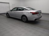 Used 2023 Nissan Altima 2.5 SV image 3