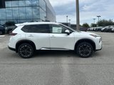 New 2026 Nissan Rogue Platinum image 5