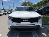 Used 2023 Kia Sorento LX image 3