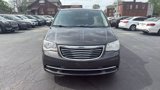Used 2016 Chrysler Town & Country Touring image 2